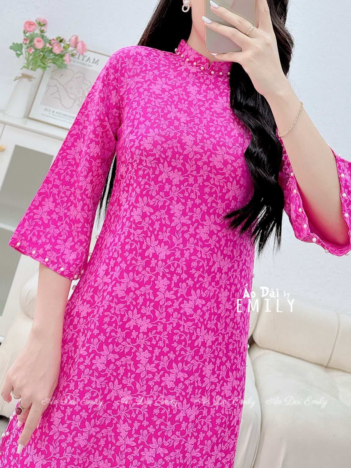 Loosing style Hot Pink modern ao dai with pearls