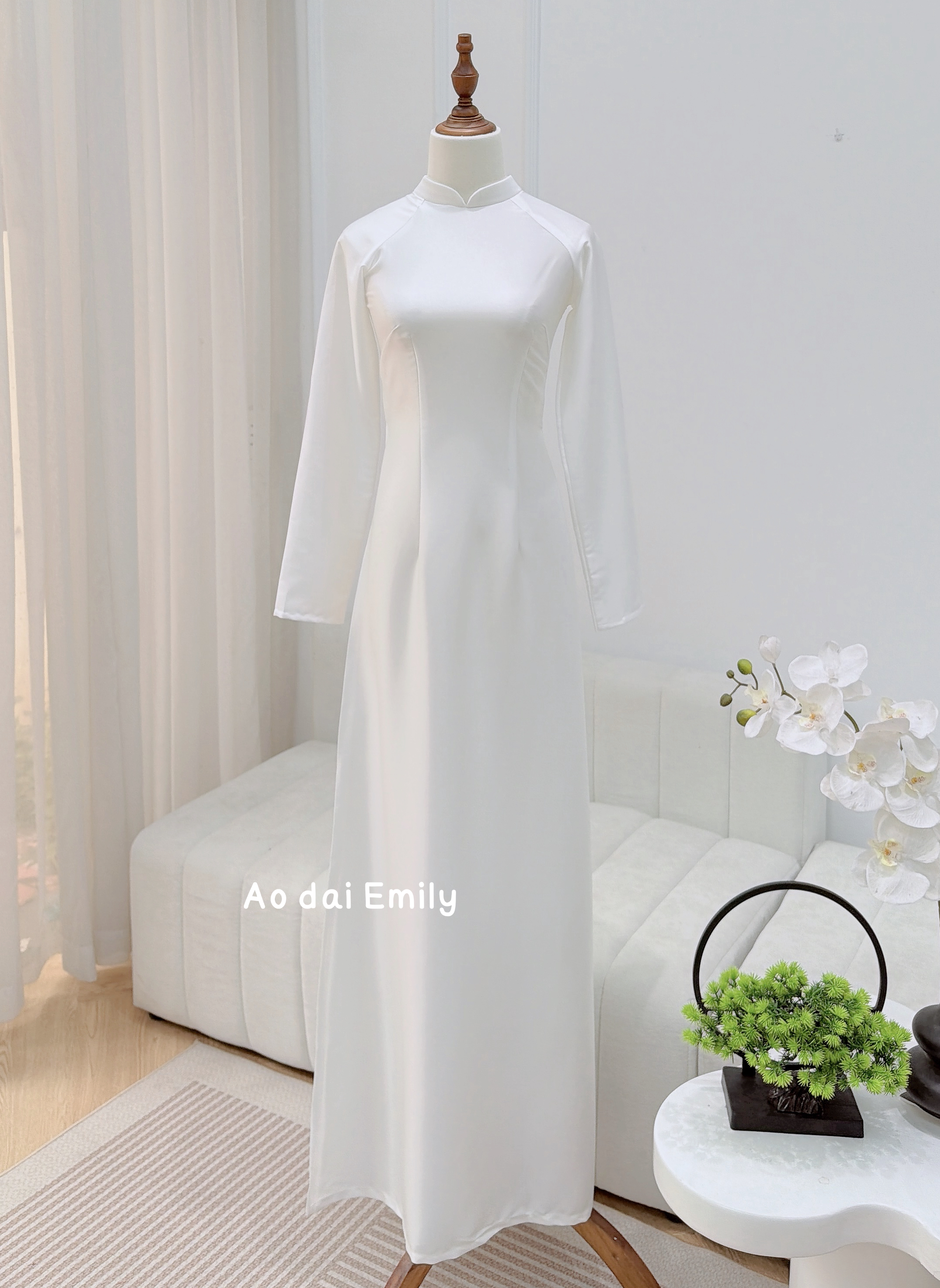 Plain White Pre made Ao Dai|  Common orchid