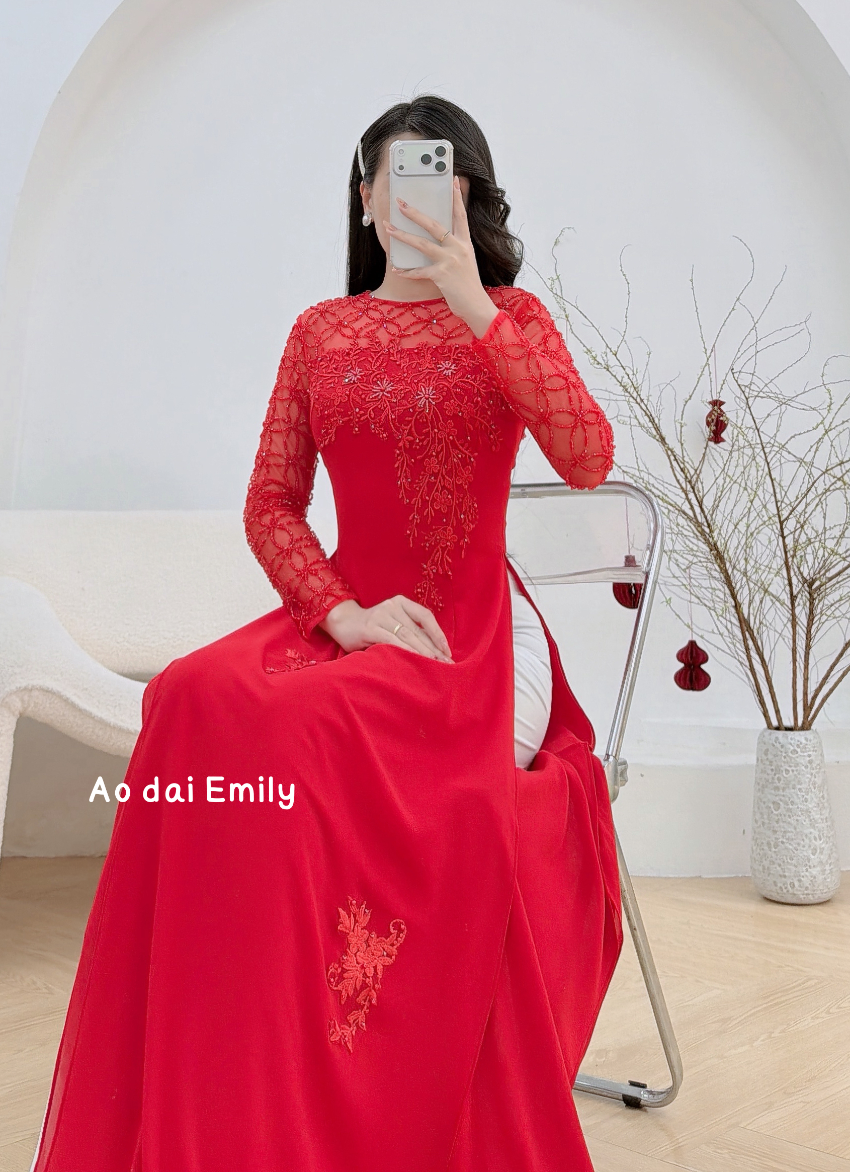 ALLIUM Red &nbsp;Ao Dai with pearls crystal and 3D lace flowers