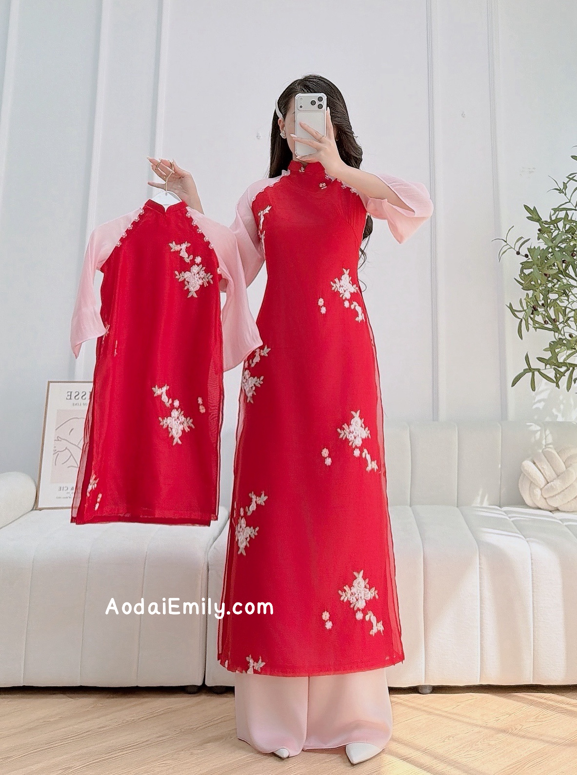 Red/Pink Matching Mom & Girl Ao Dai with Embroidery