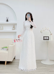 White Lace and silk áo dài