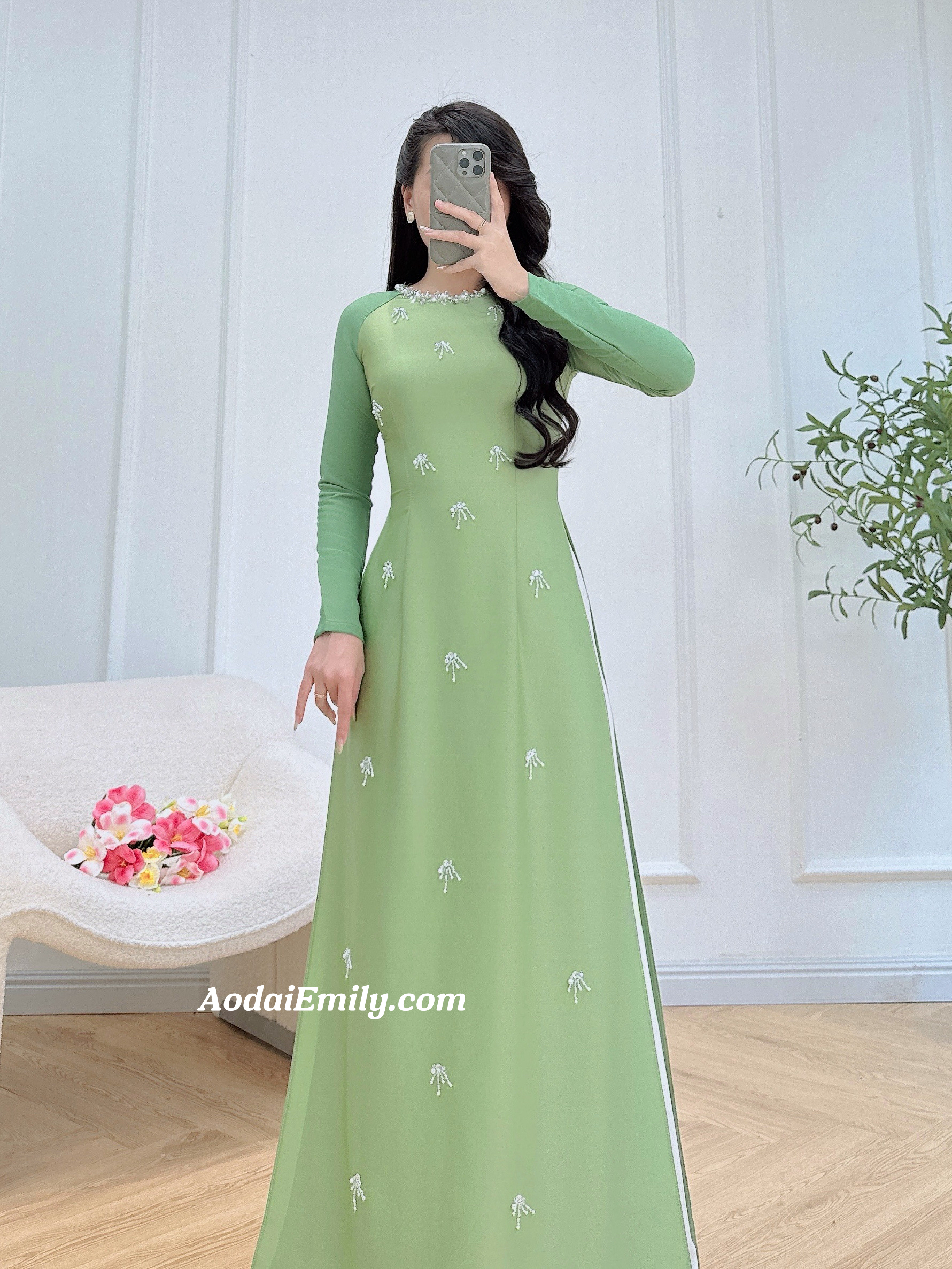 Hand beading with crystals pre made ao dai