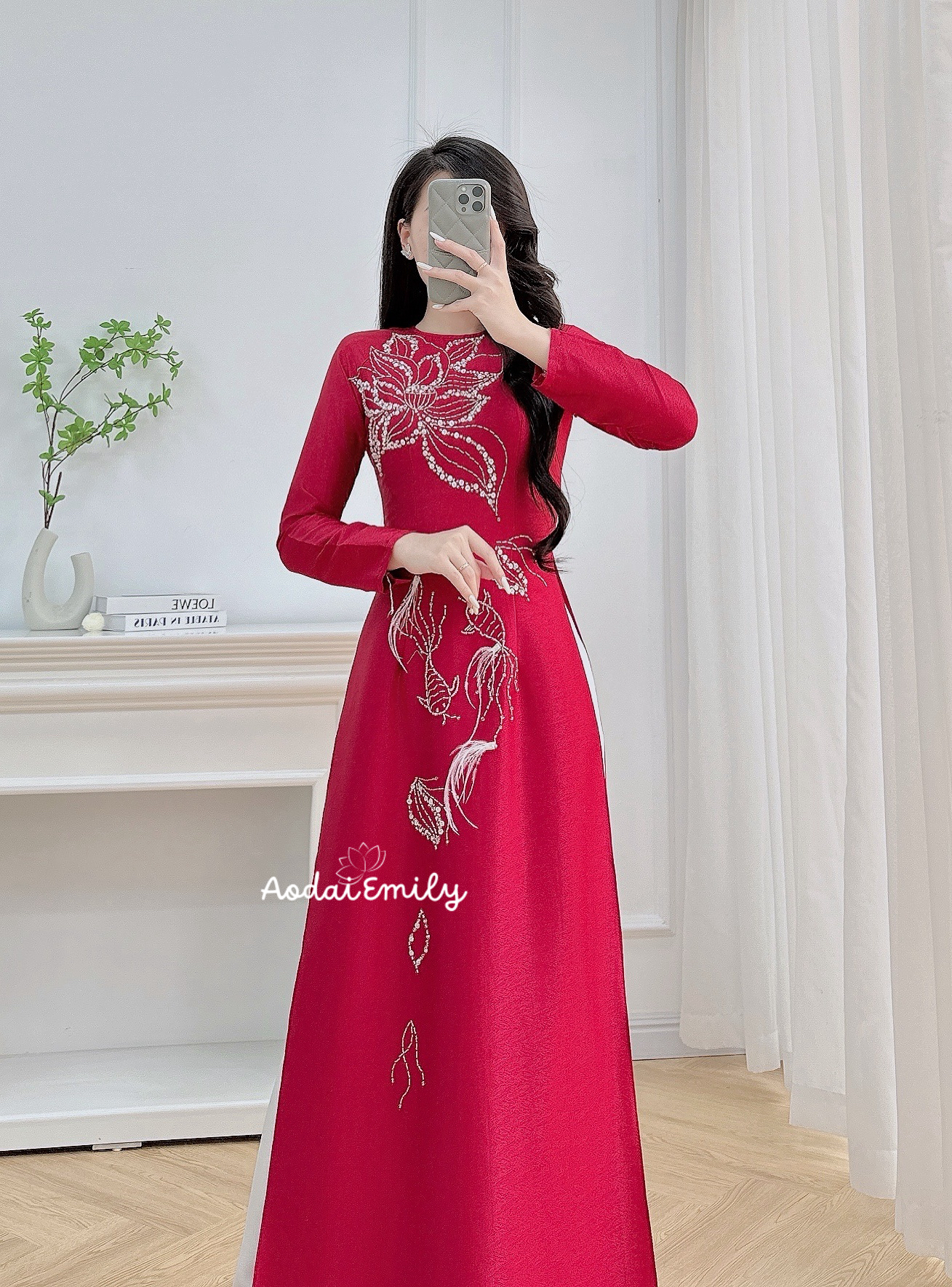 Hand beading Lotus ao dai|
