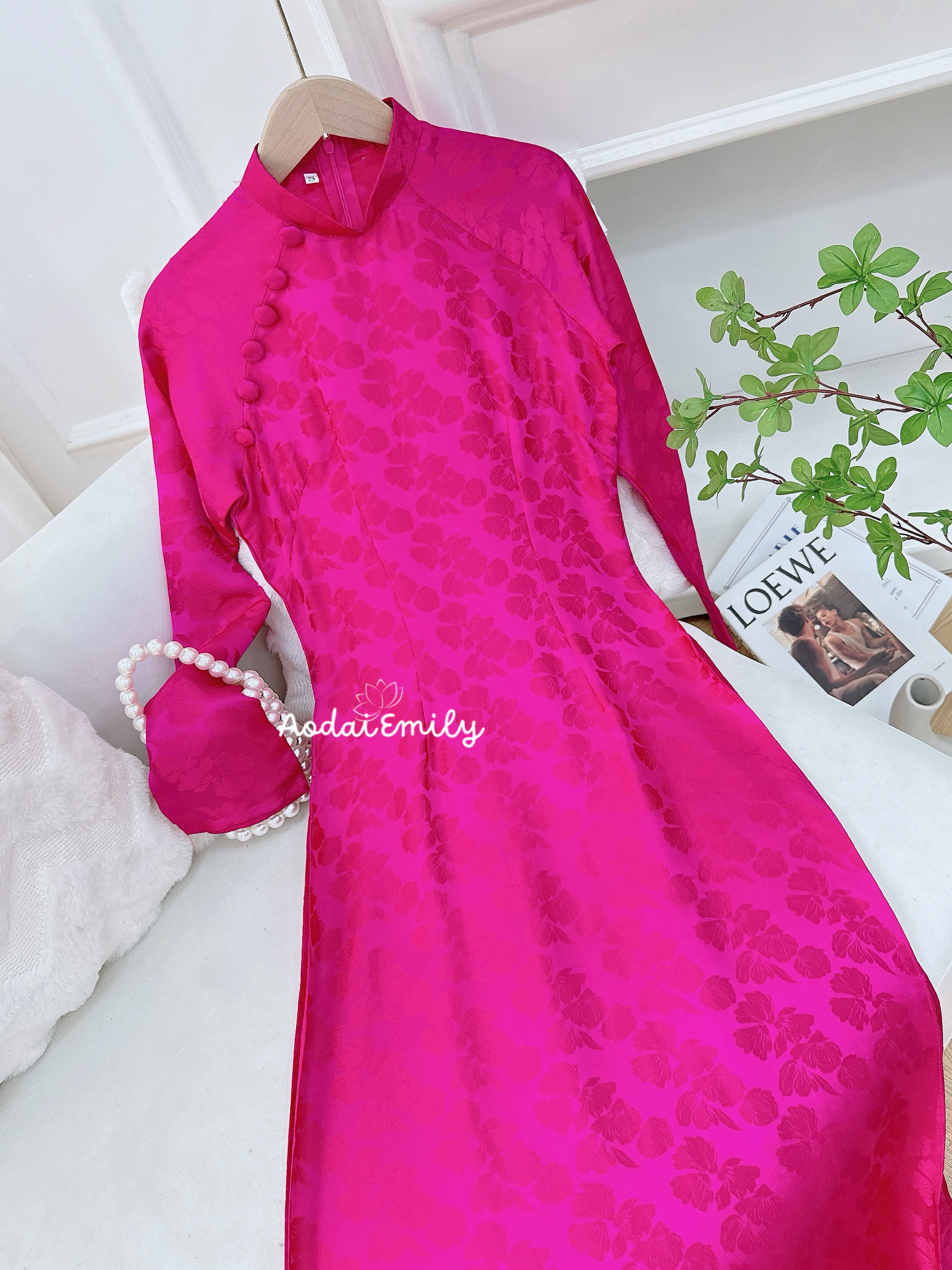 Mulberry silk ao dai with buttons