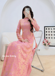 Pink / gold traditional áo dài | Gold patterns flowers | Busy lizzle