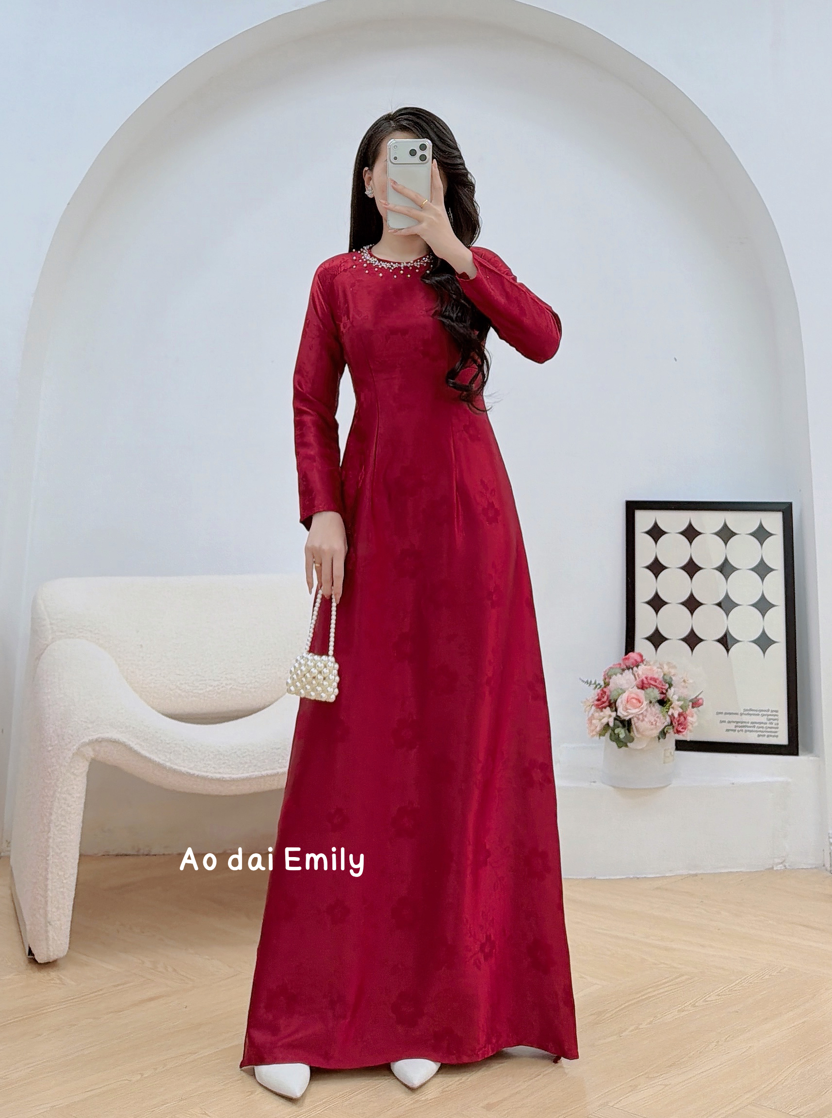 Burgundy Ao Dai Gấm with crystals collar| Beauty bush