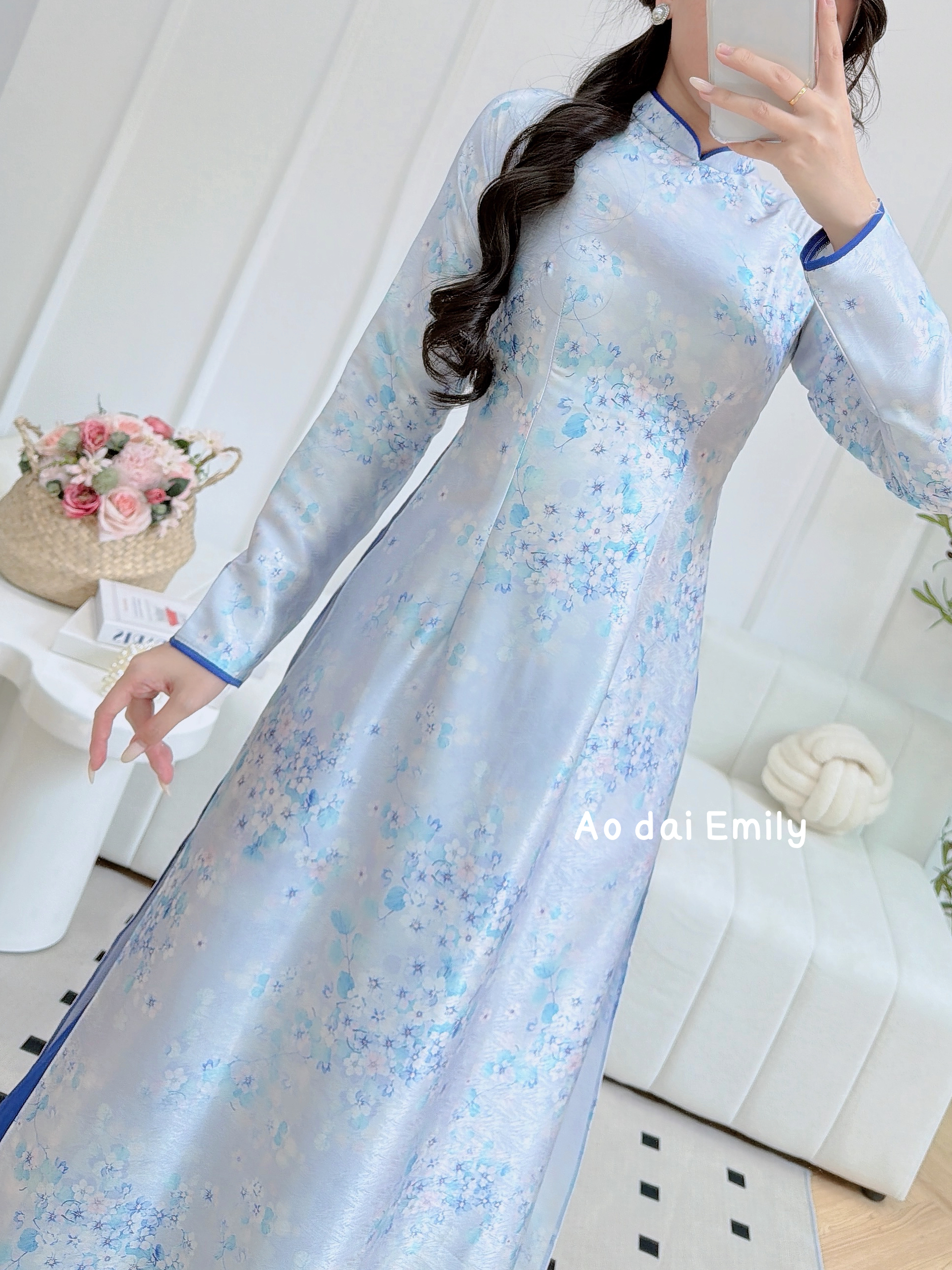 Blue/ white Printed flowers patterns Ao dai set