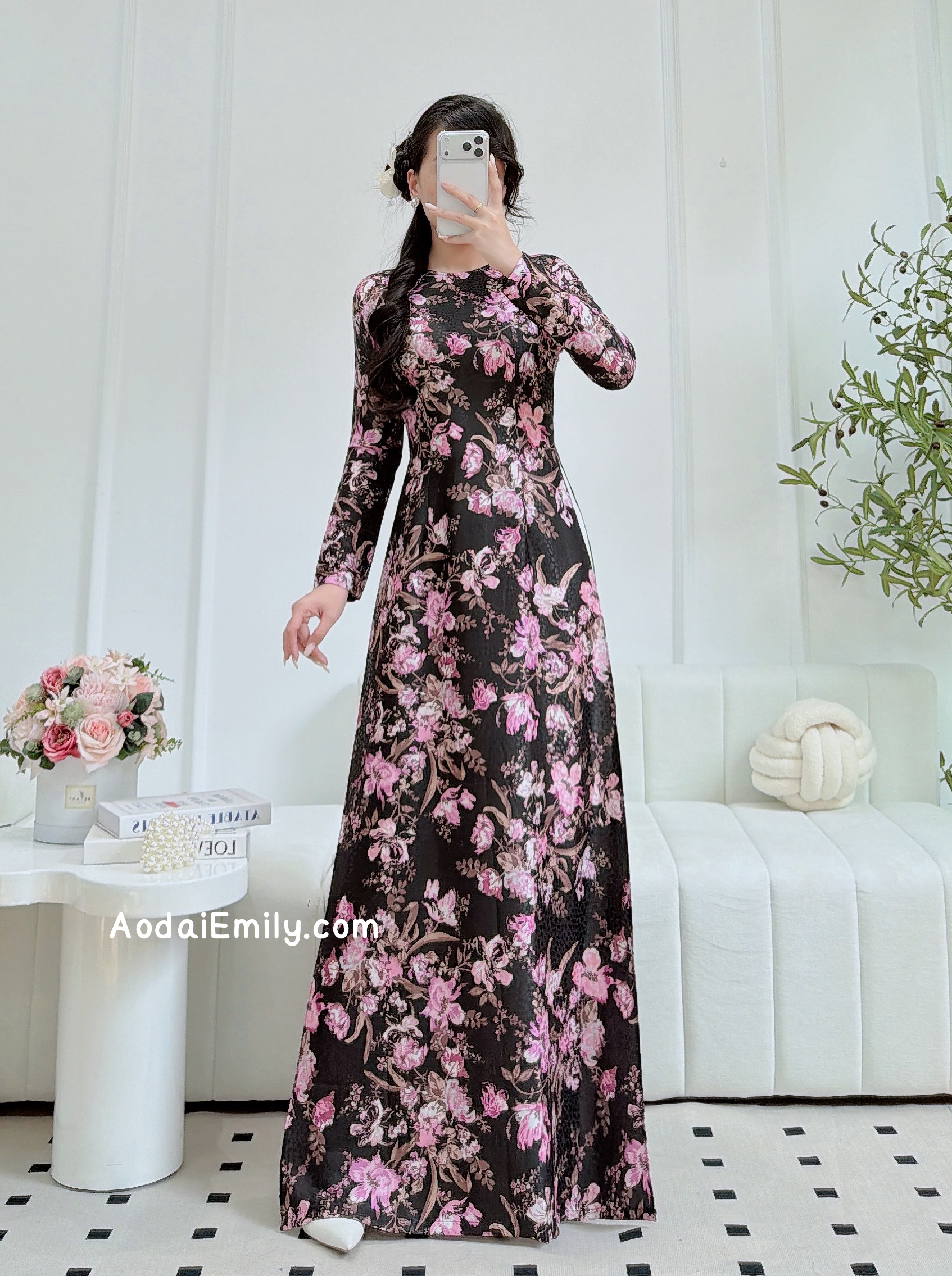 Black/pink Printed flowers pattern
