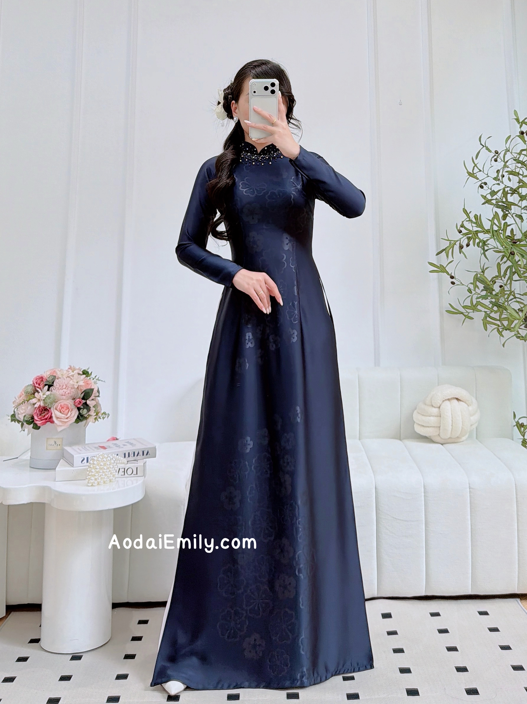 Midnight Blue ao dai with beading crystals collar