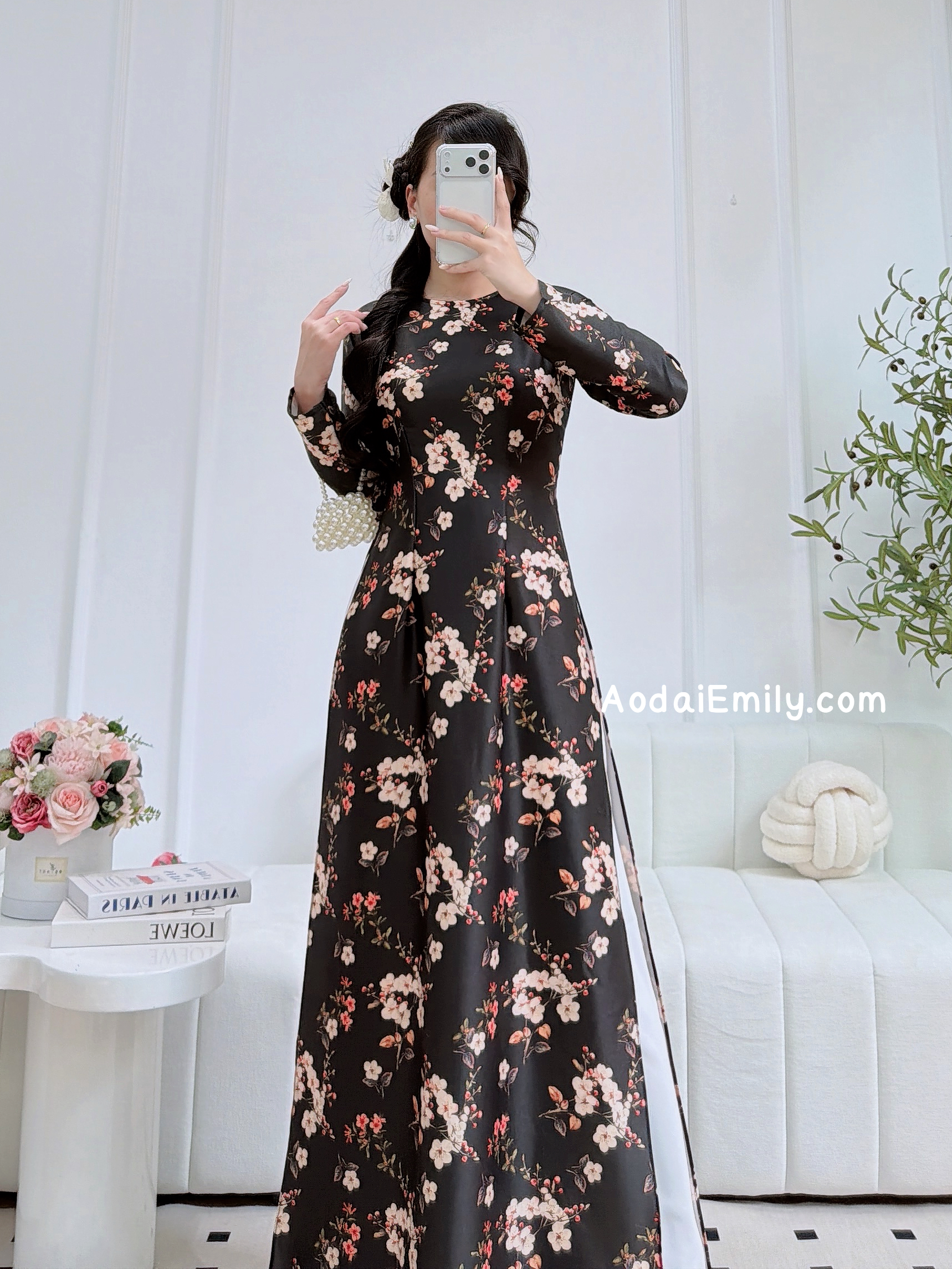 Black Printed flowers pattern Pre made ao dai