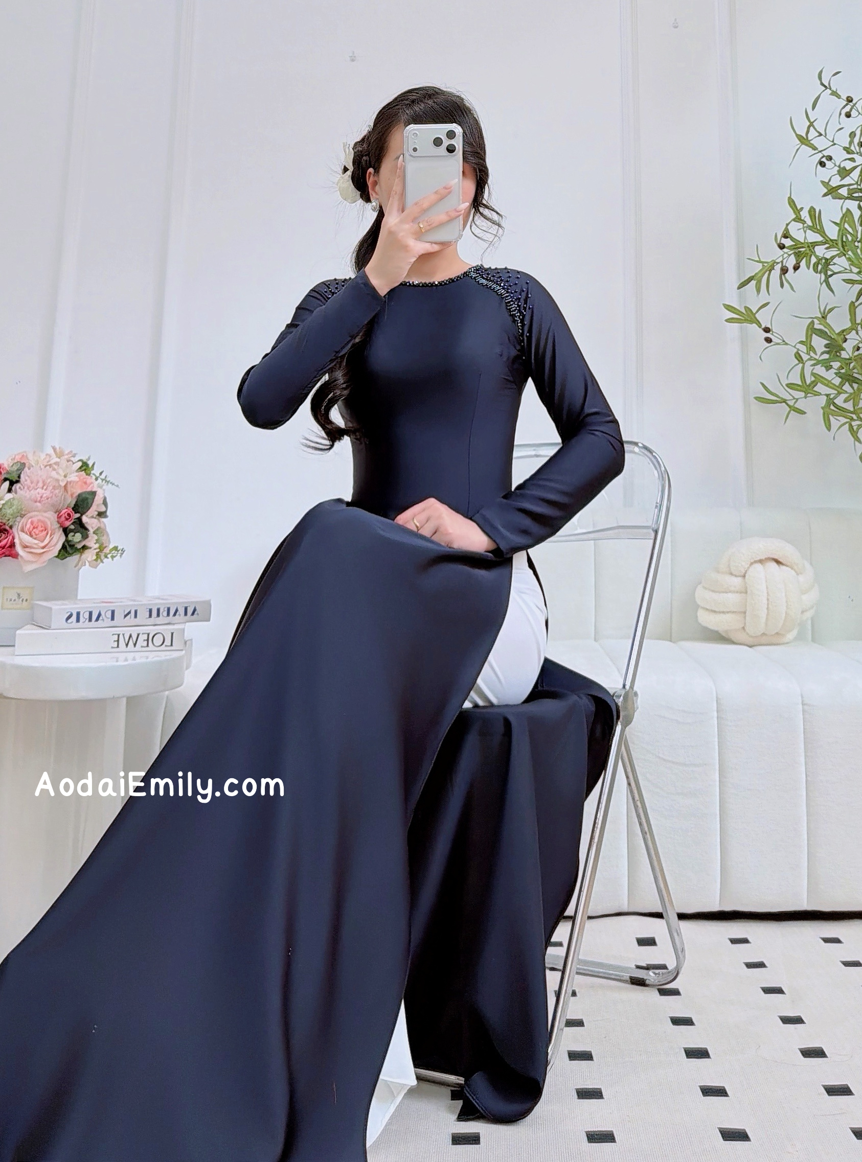 Midnight Blue ao dai with beading crystals round collar