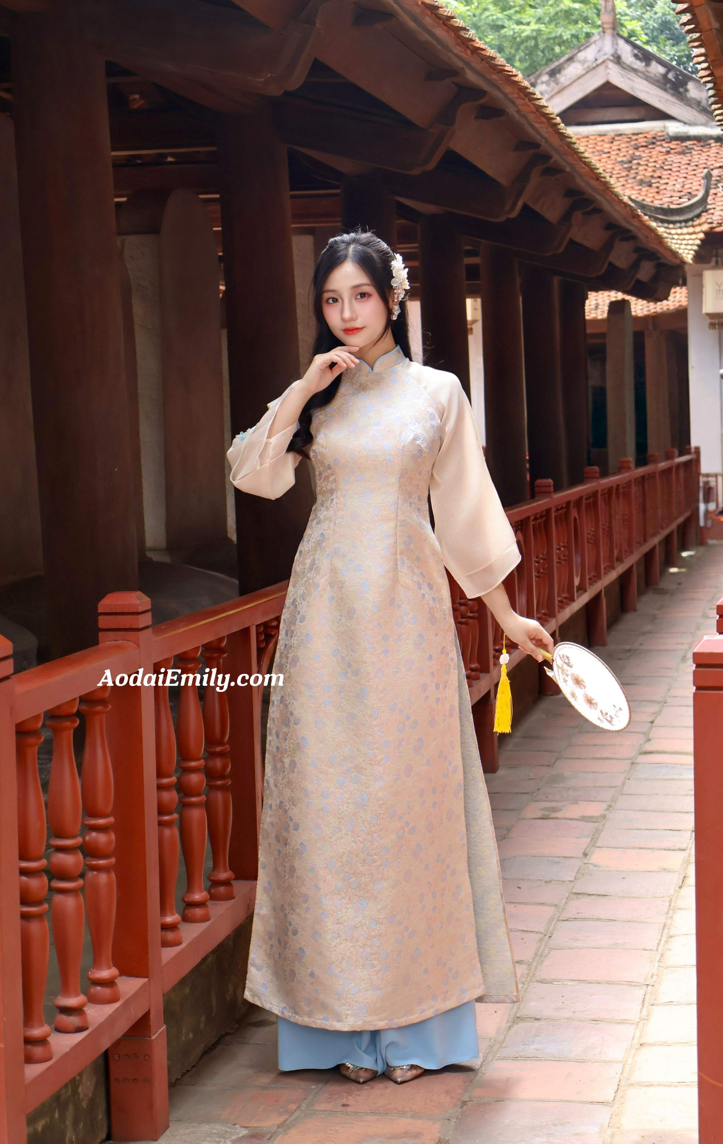 Beige/ Blue Taffeta Spring flowers pattern Ao dai|