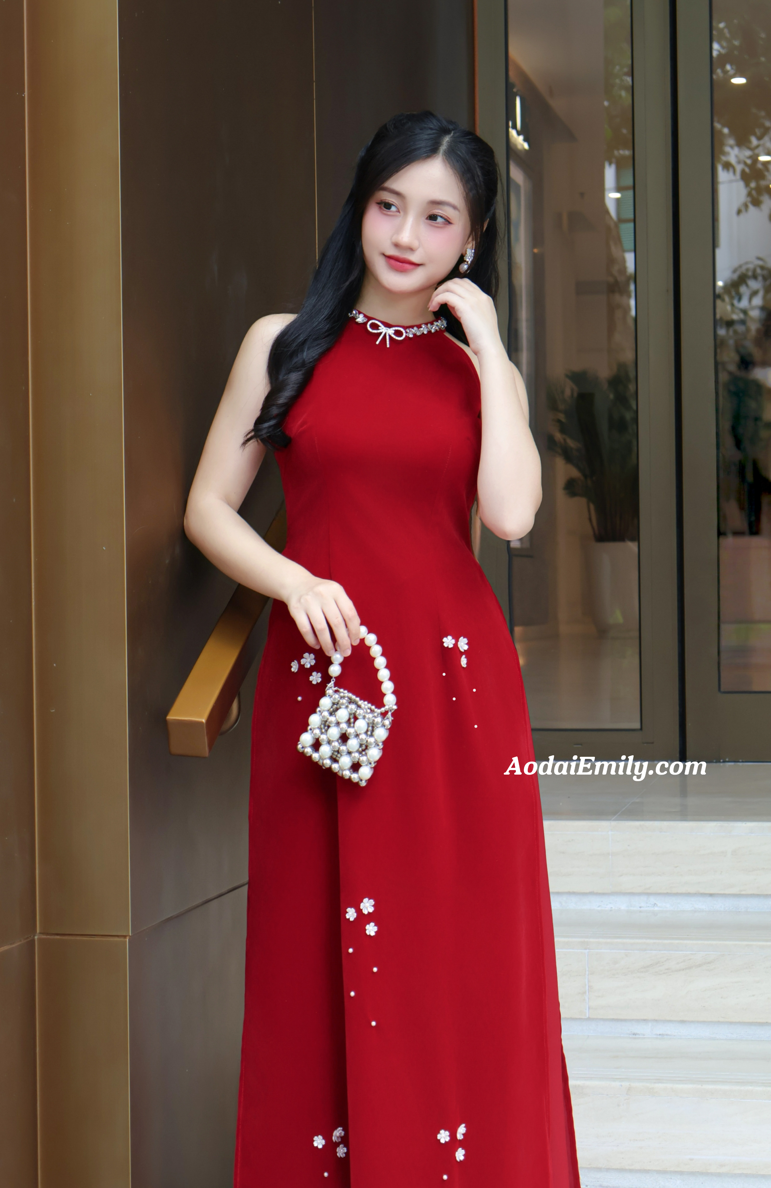 Red Velvet Sleeveless Pre made ao dai simple hand beading flowers