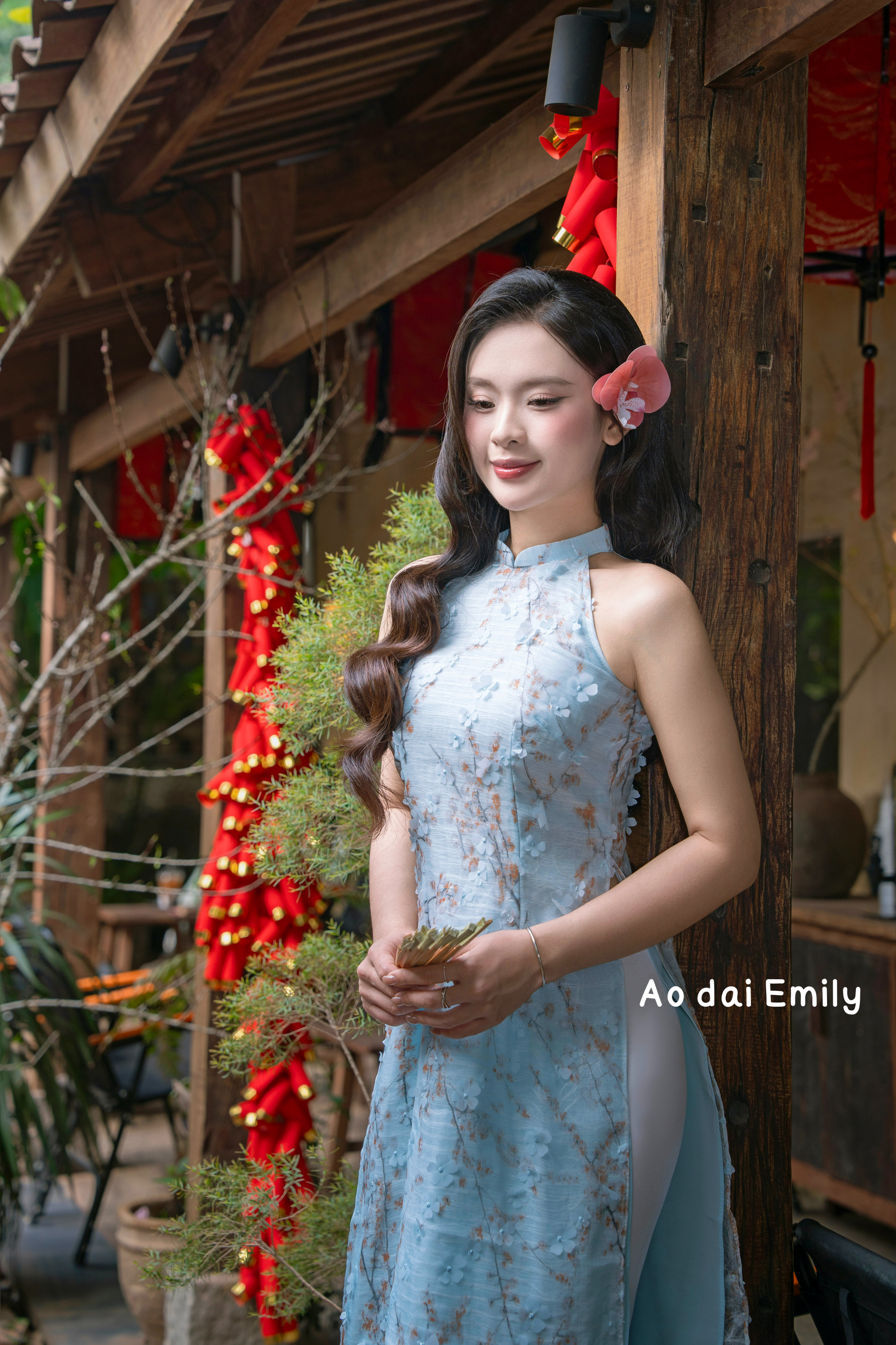 Sleeveless Cherry blossom Pre made ao dai| Alpenrose