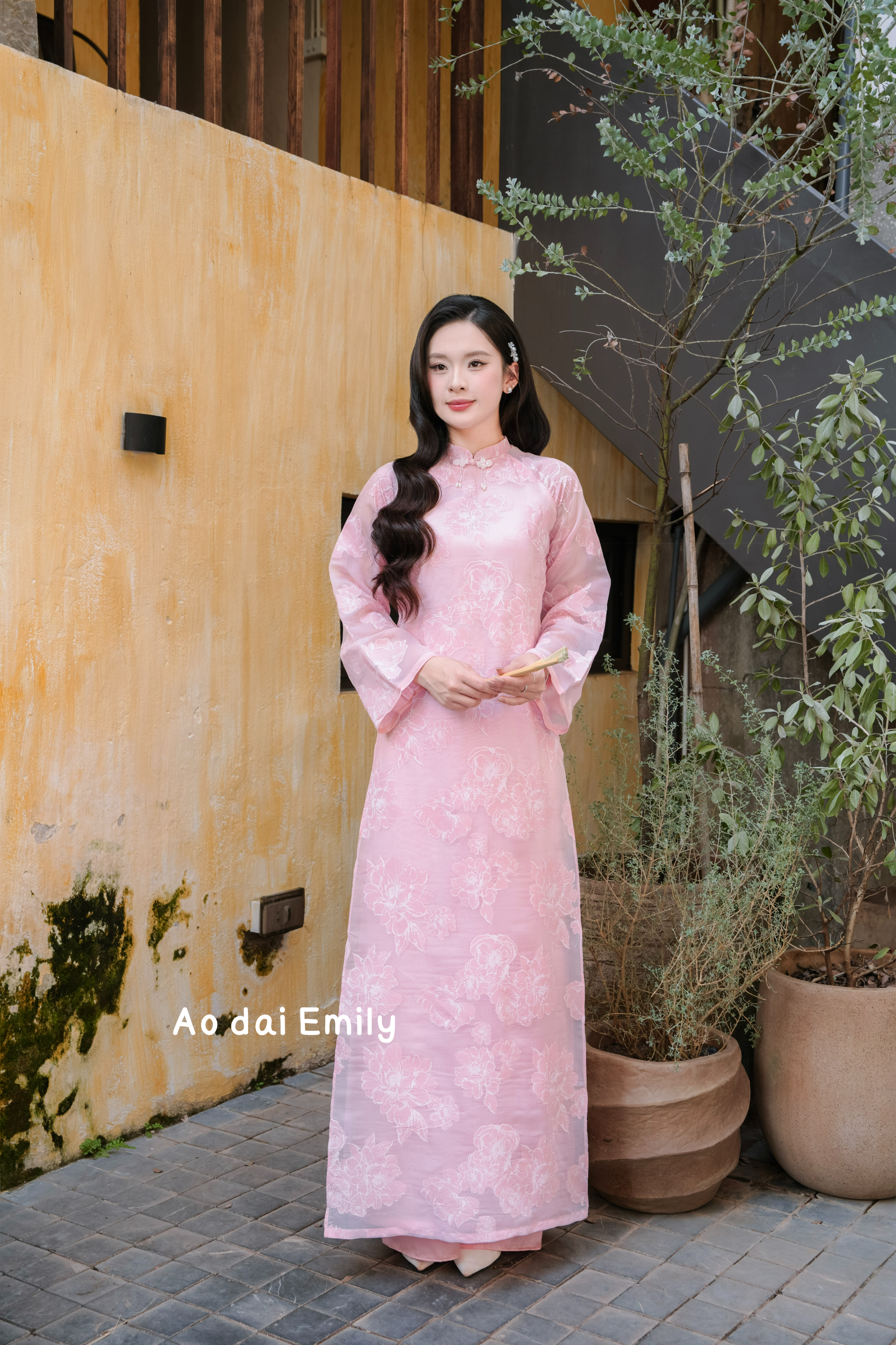 Trendy Pink loosing style pre made ao dai|  Dahlia