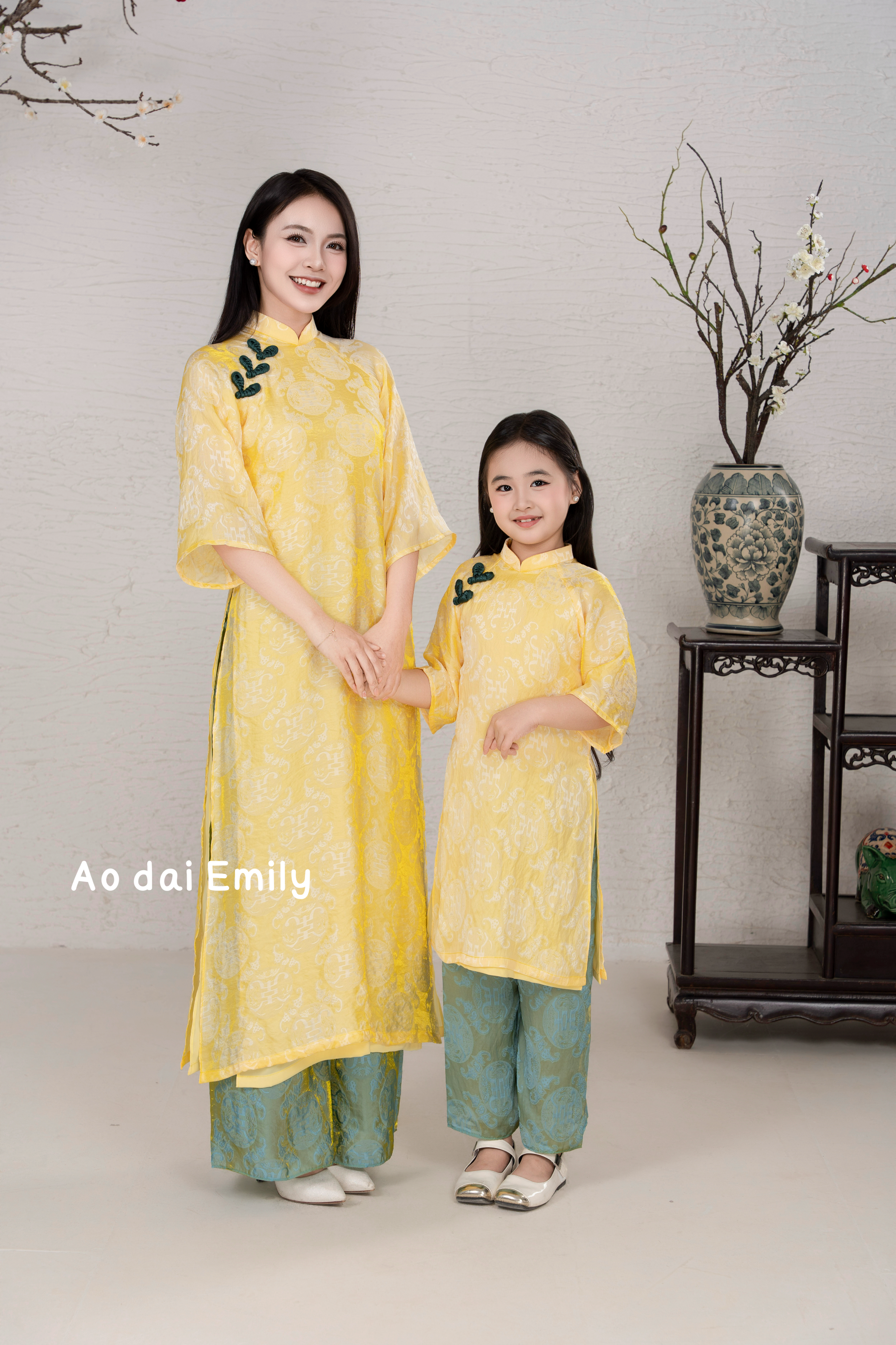 Yellow/ Green Matching Mom & Girl loosing style Modern Ao Dai | MC2Y01