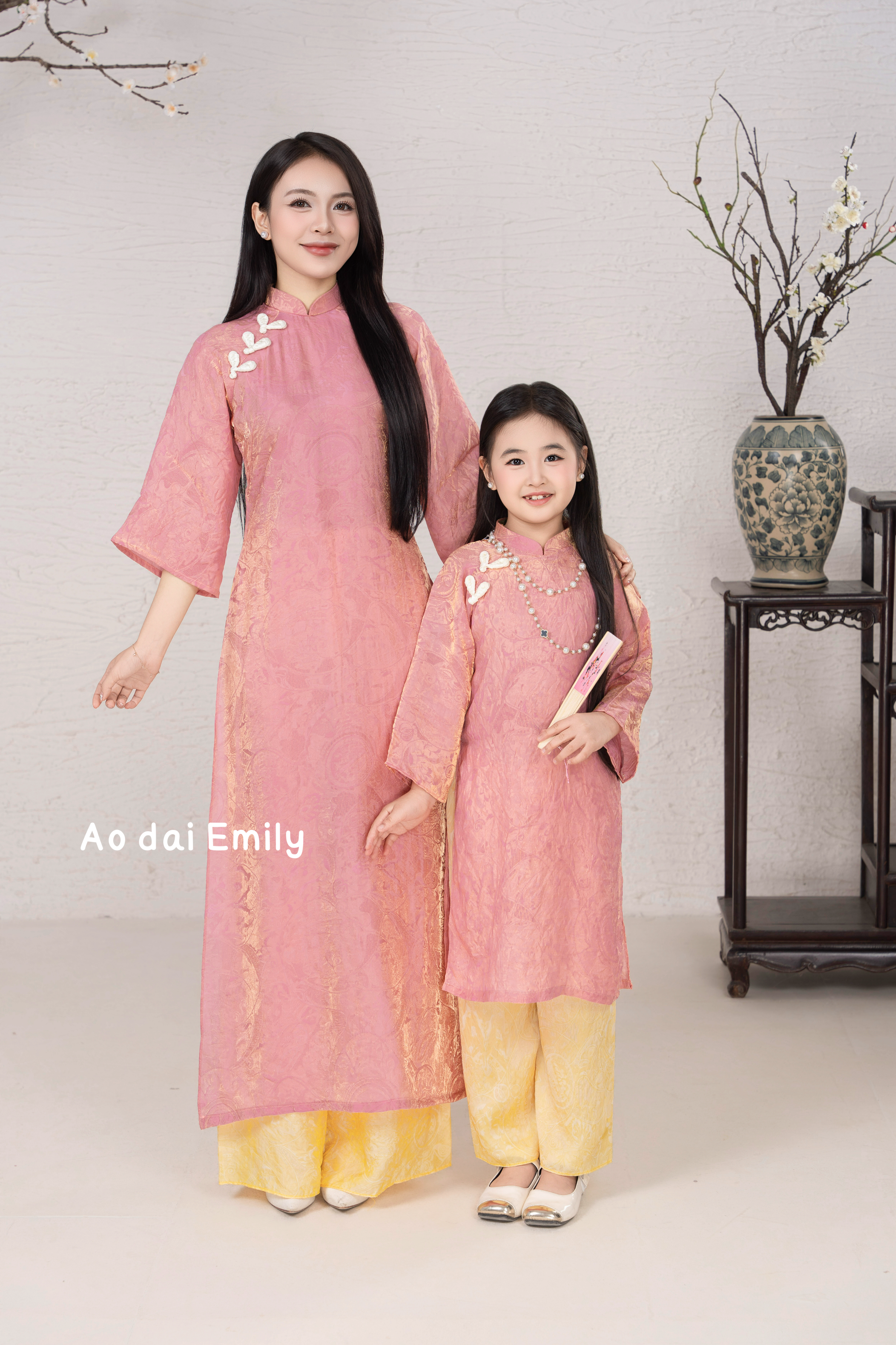 Pink/yellow matching Mom & Girl Ao Dai with button