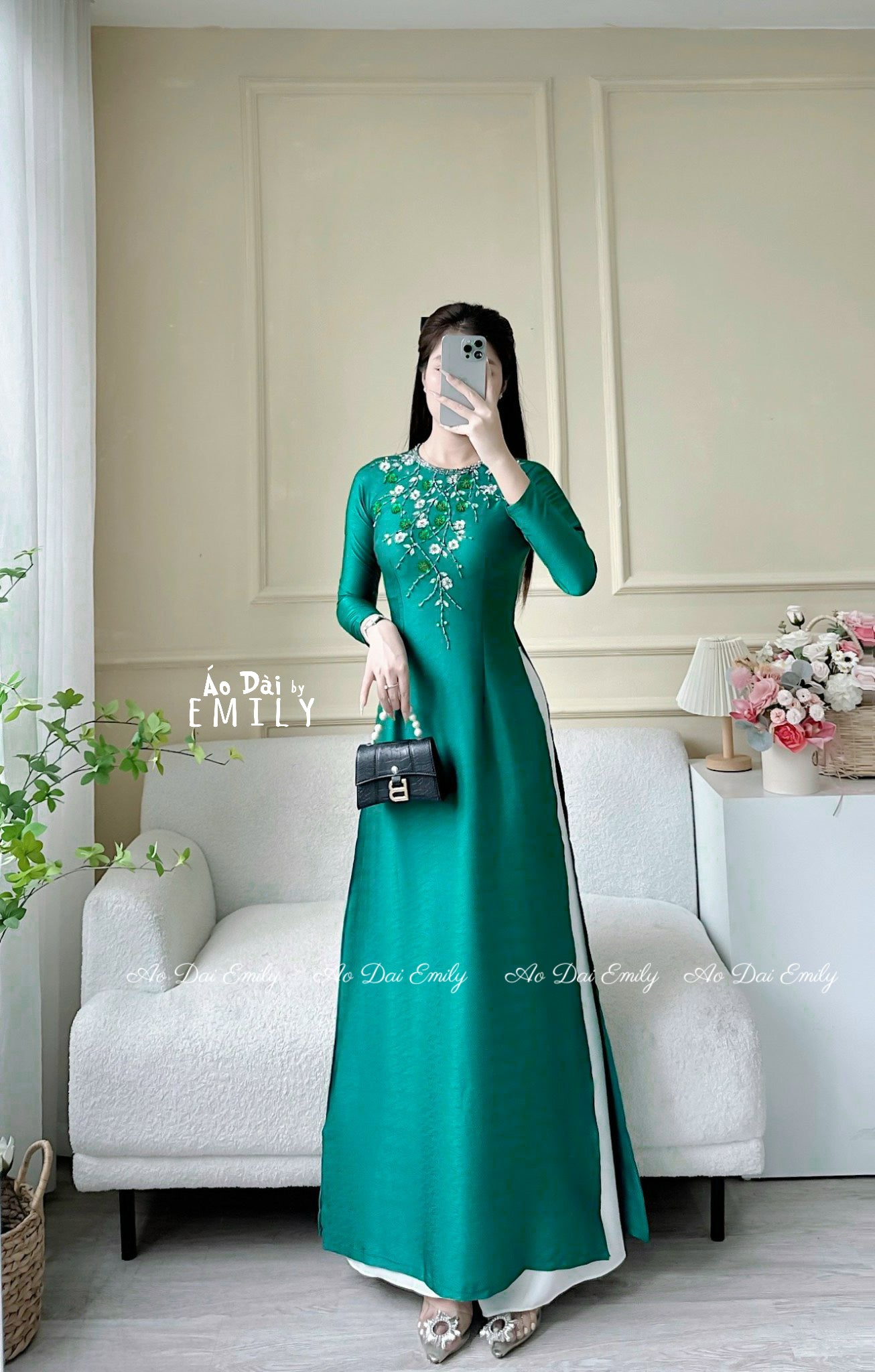 Dark green ao dai with crystals| Aztec Lily