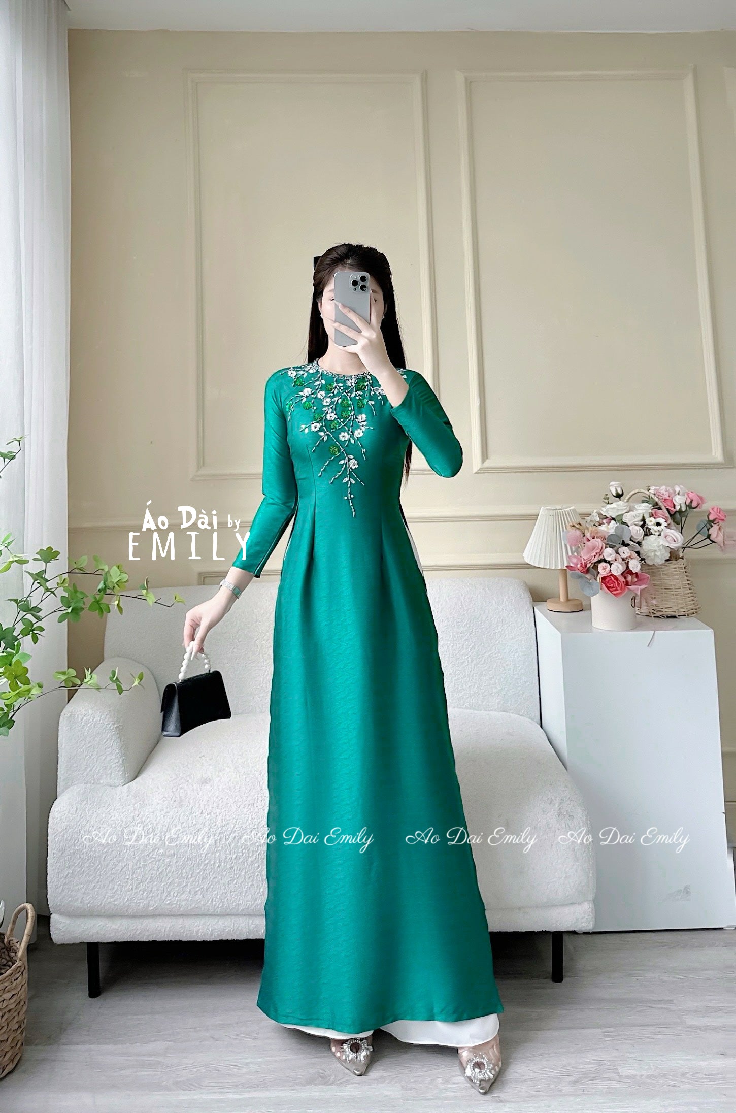 Dark green ao dai with crystals| Aztec Lily