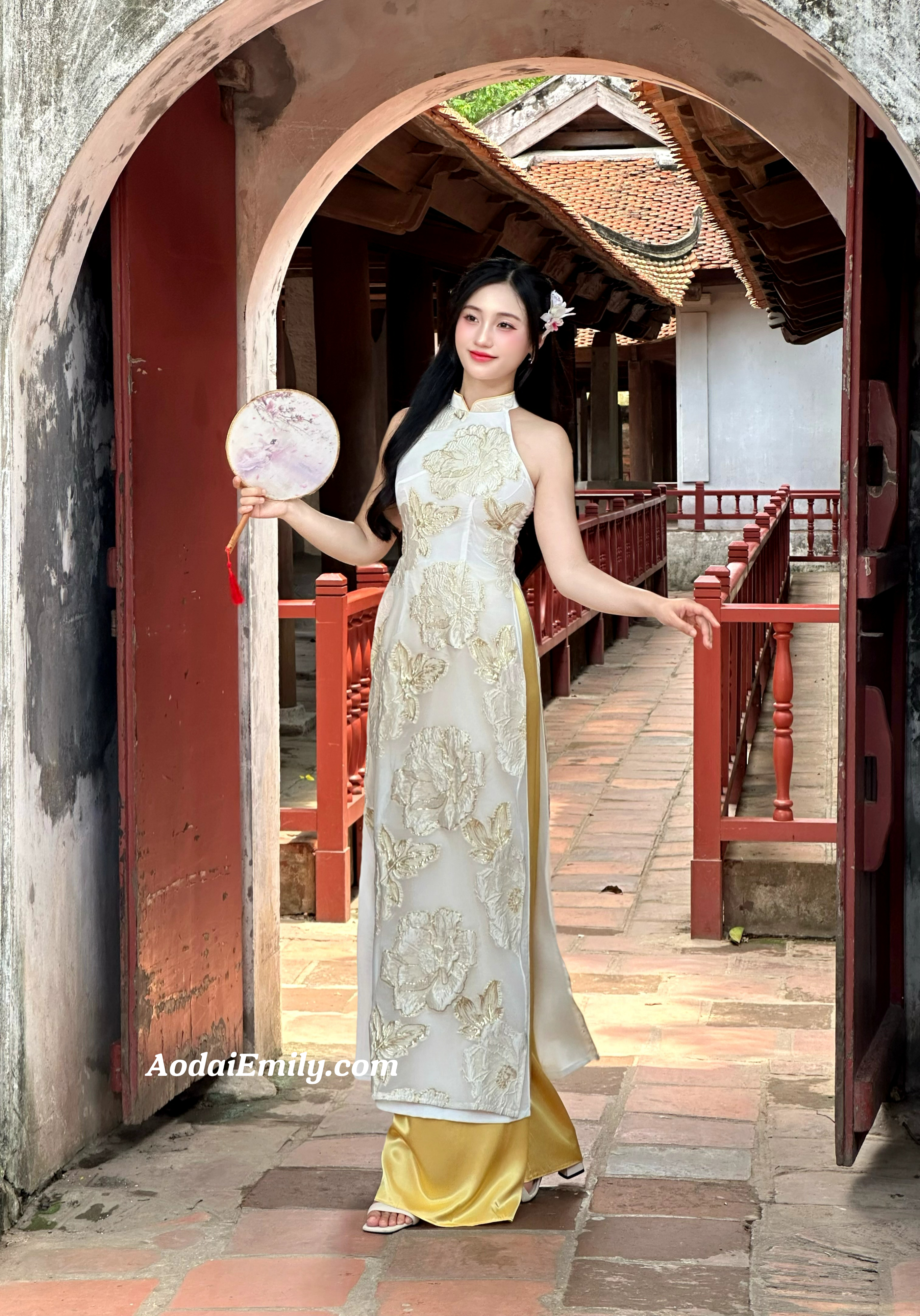 Cream/ Gold double layers sleeveless modern ao dai with roses| Addax
