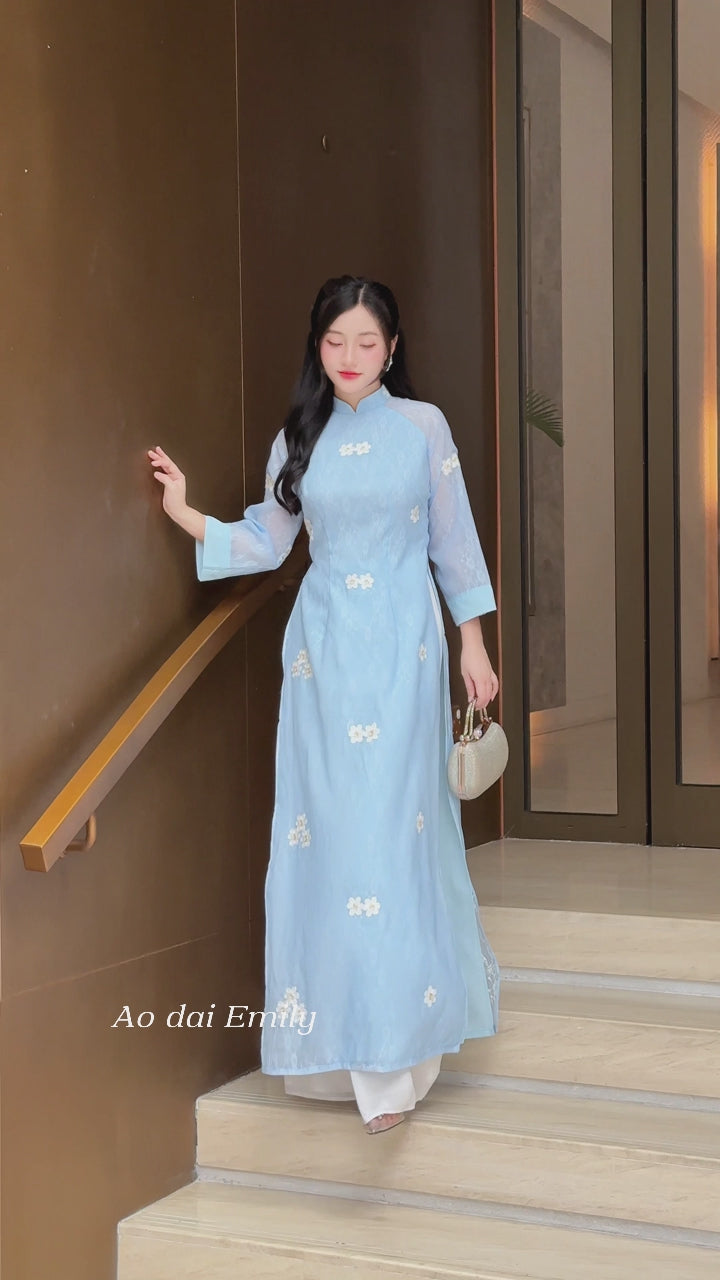 Load video: Double layers Blue modern ao dai with embroidery flowers