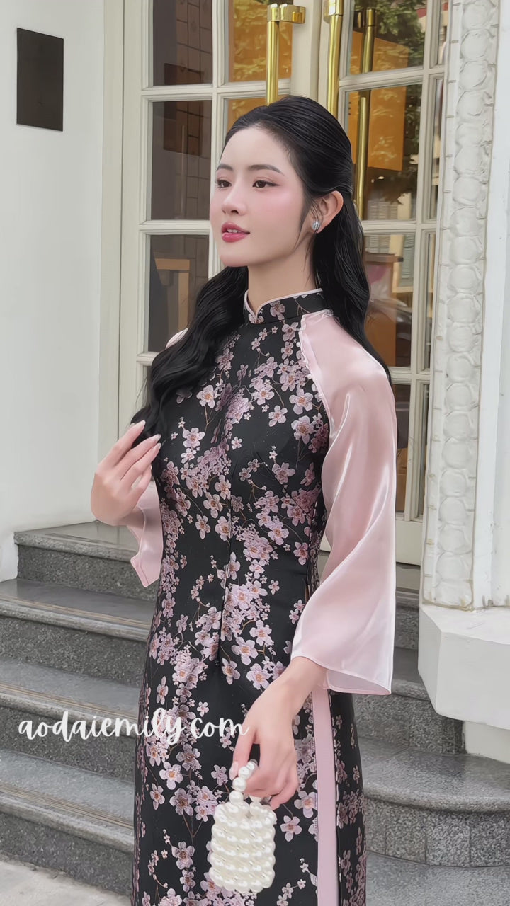 Load video: Taffeta Modern ao dai with Cherry blossom patterns