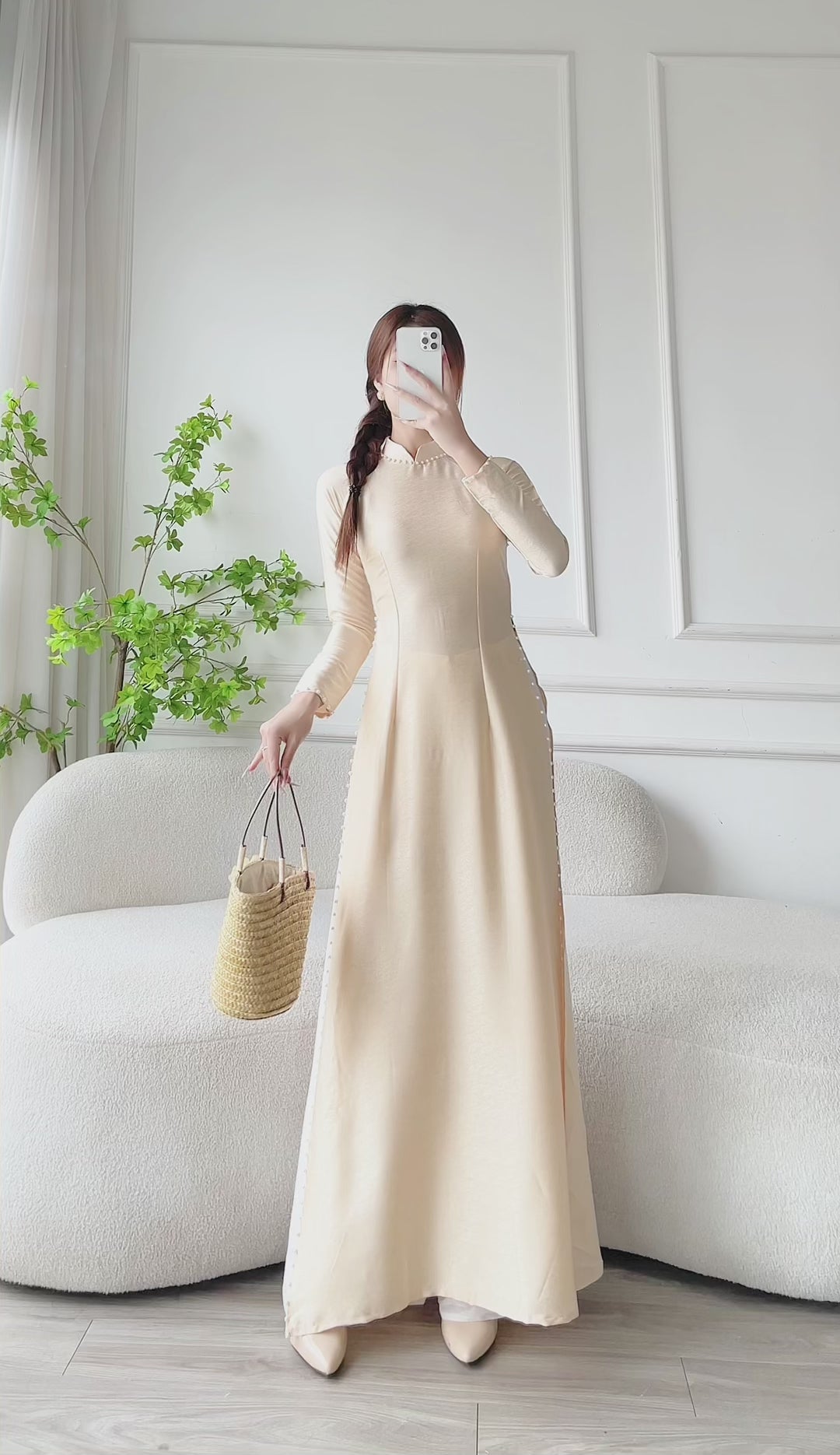 Load video: Plain champagne/cream ao dai with pearls| Autumn