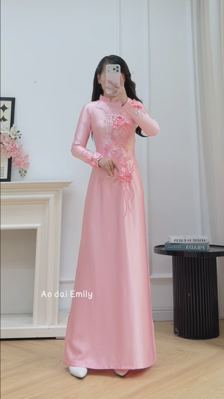 Load video: Traditional ao dai with 3D Flowers and crystals| Queen of the night