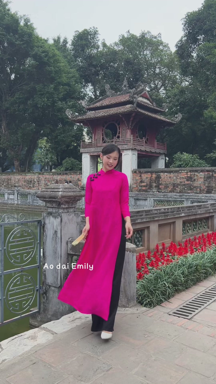 Load video: Modern Hot pink/ Black Loosing style ao dai with flowers pattern|| Chrysanthemum