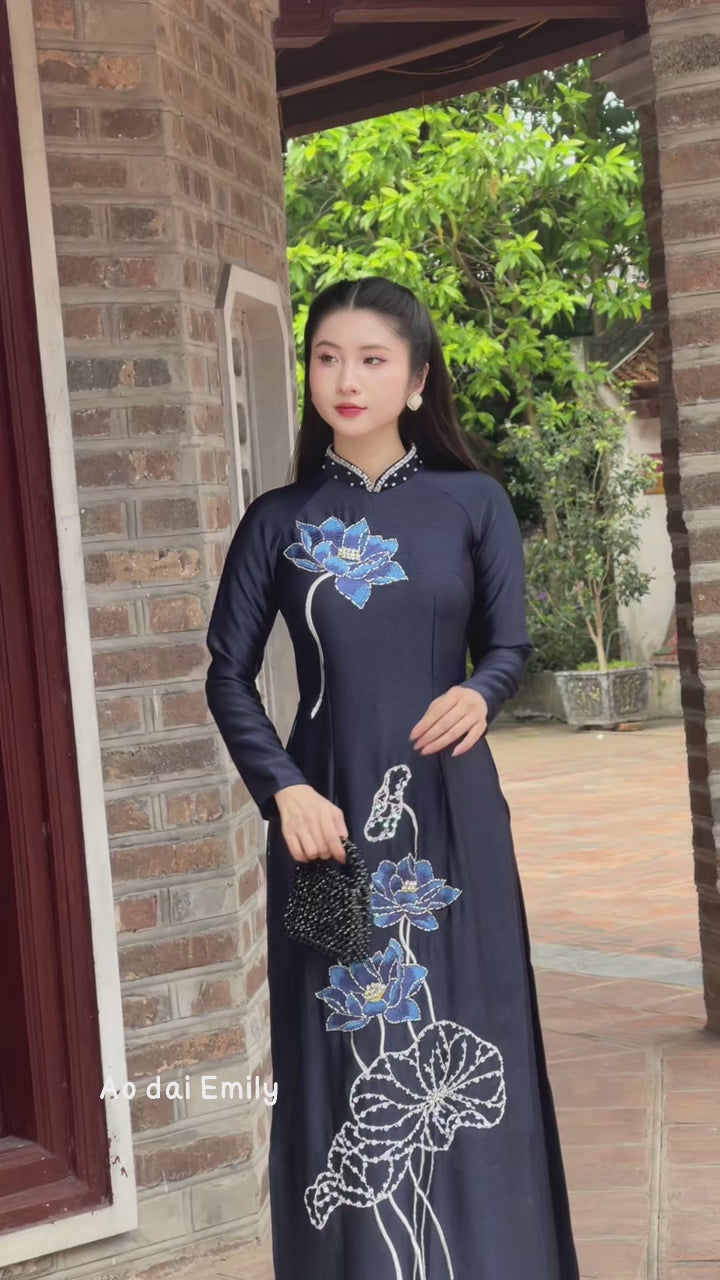 Load video: Dark Blue ao dai set with embroidery beading design | Lenten roses