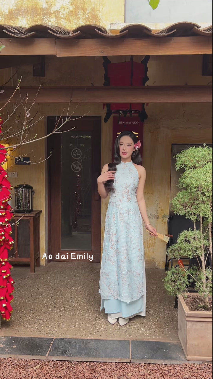 Load video: Sleeveless Cherry blossom Pre made ao dai| Alpenrose